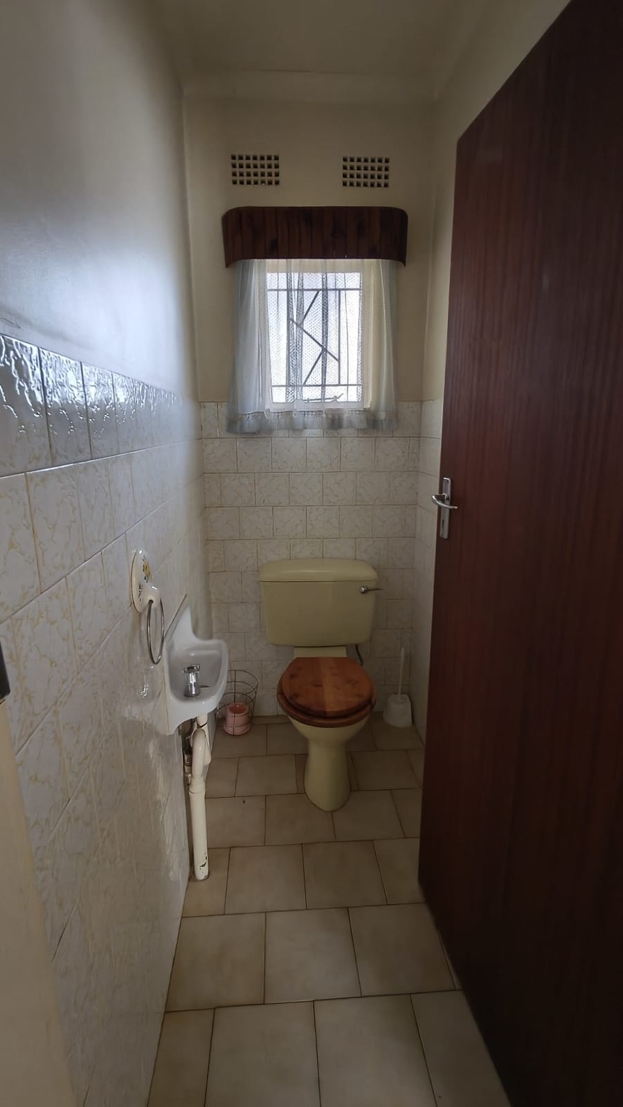 4 Bedroom Property for Sale in Hennenman Free State
